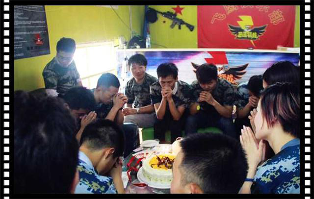 小伙伴共许生日愿望