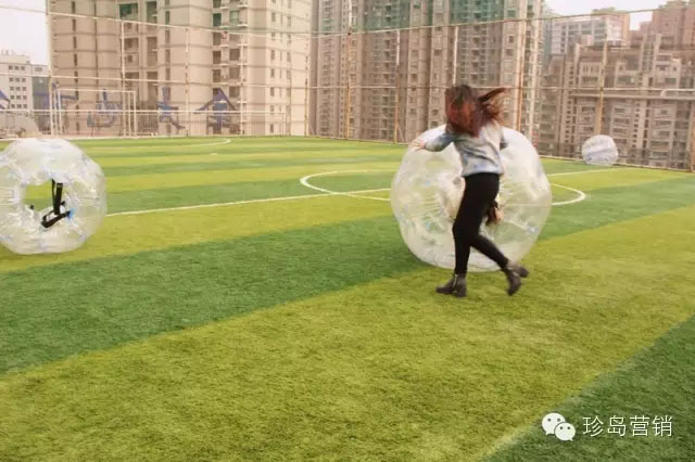 风一样的女子，也是蛮拼的